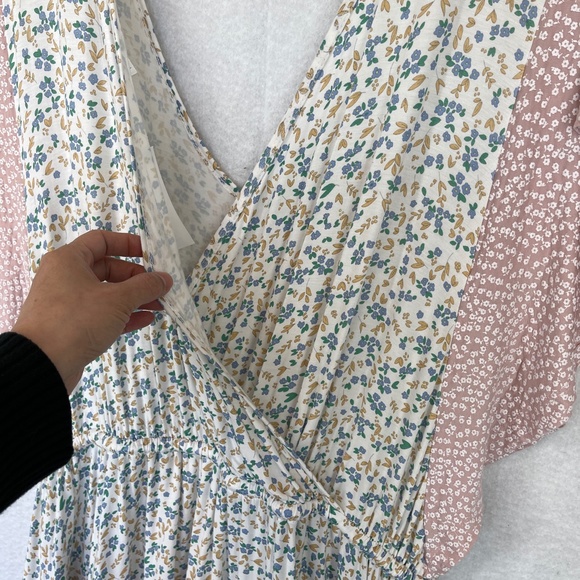 Stitchdrop Cottage Bloom Flutter Sleeve V neck Mini Dress Floral - Picture 9 of 11